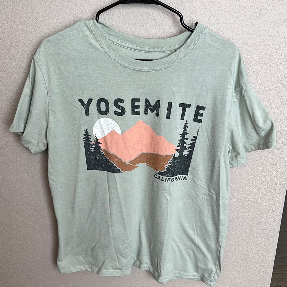 Womens Yosemite T-Shirt